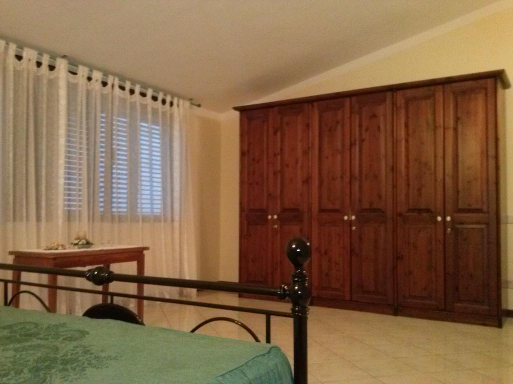 B&B Casa Usai Capoterra Szoba fotó